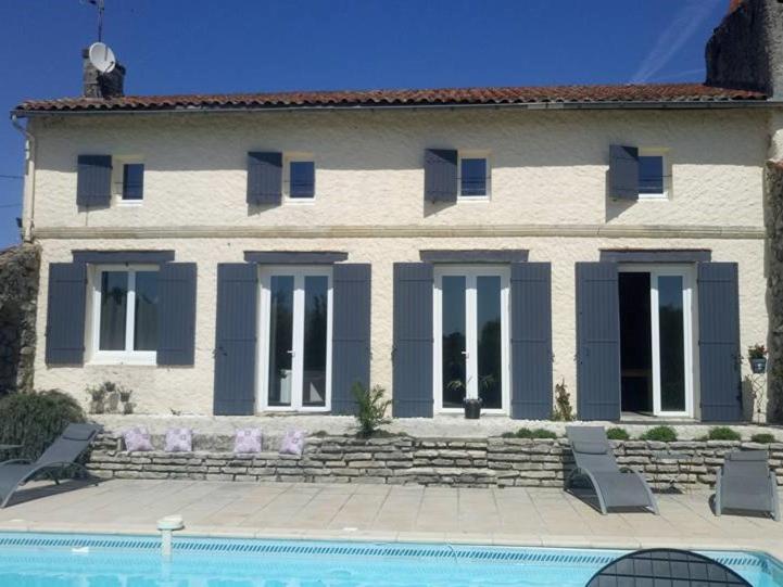 Saint-Denis-de-Pile Chambres D'Hotes La Luzerniere מראה חיצוני תמונה